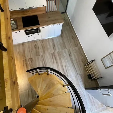 D&e Apartment